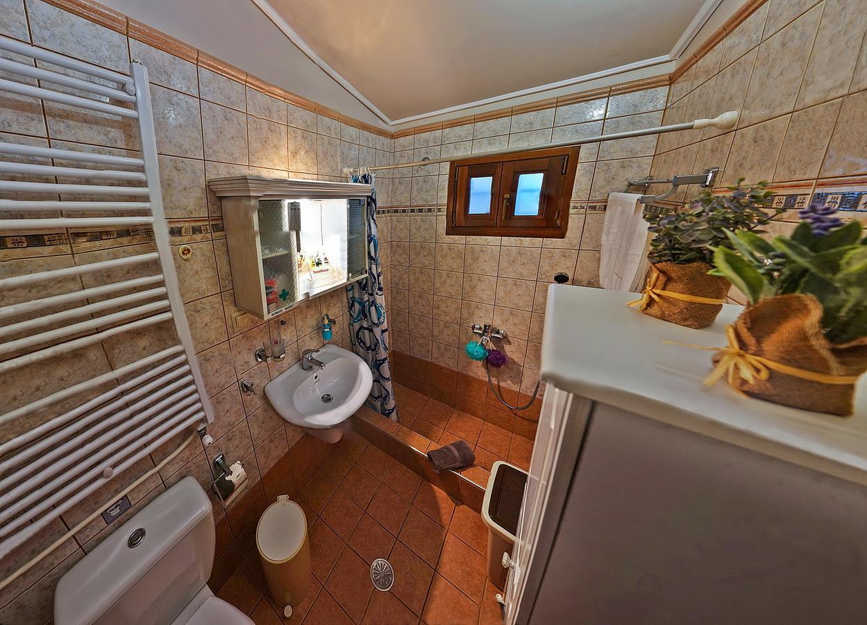 Villa The Stonehouse à Keramídhion Extérieur photo